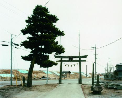 Hans-Christian Schink, Watari, Kawaguchi Shrine, Miyagi Prefecture, 2012.