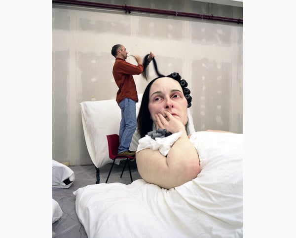 Ron Mueck working on his sculpture