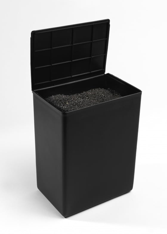 Lutz Bacher, Black Box, 2013.