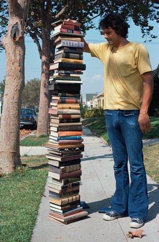Allen Ruppersberg, Too Many Books, 2015