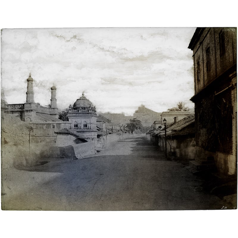 Thomas Ruff - Tripe_17 (Trichinopoly. Street view, the rock in the distance) - 2019