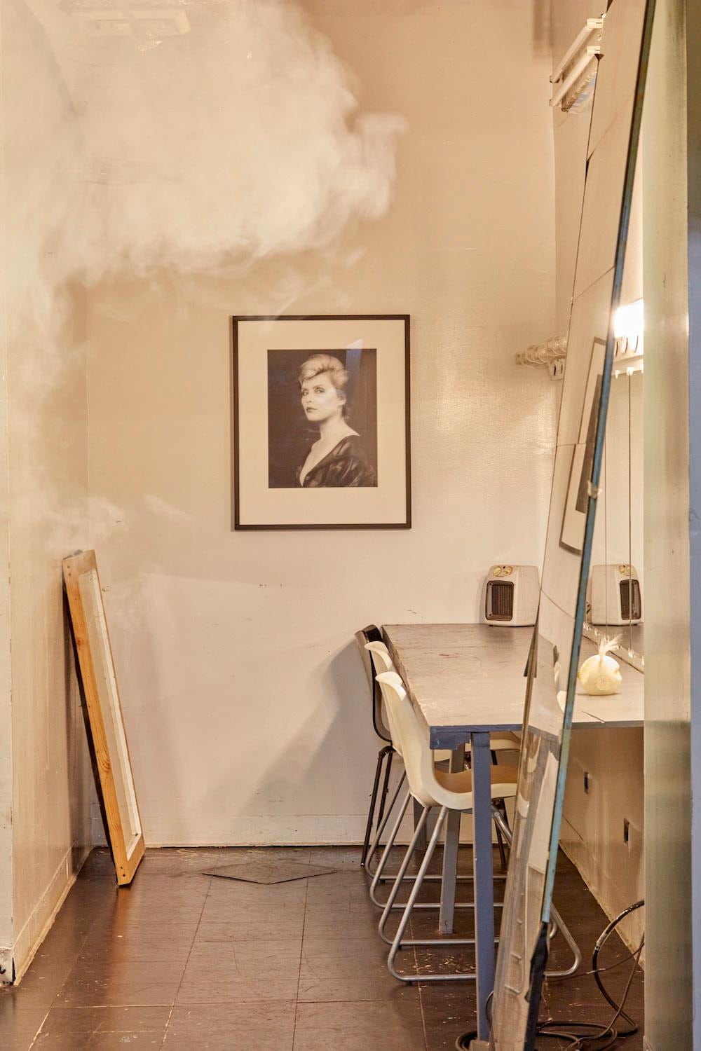 Roe Ethridge - Smoke for Ice and Fire (Kitchen Dressing Room) - 2020