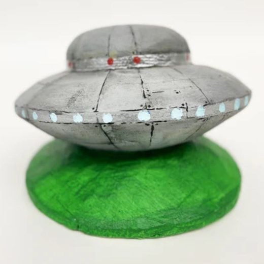 Neïl Beloufa - Growth Objects Alian Spaceship